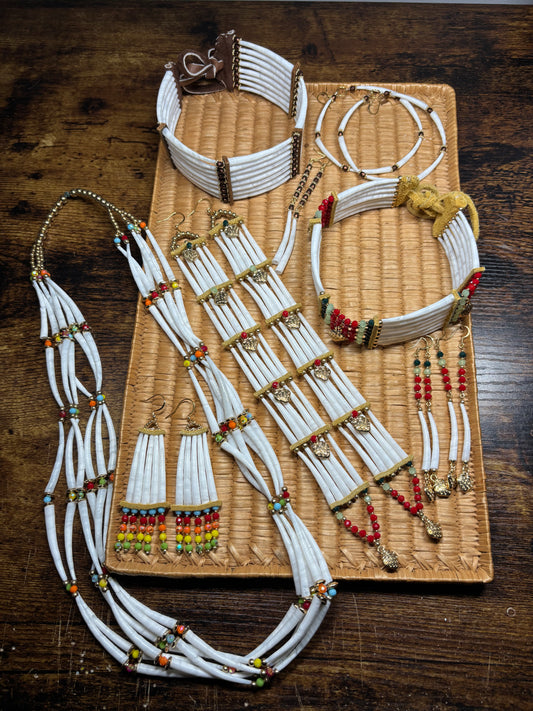 🍓 Strawberry Sovereignty — 3.5” Single Dentalium Earrings.