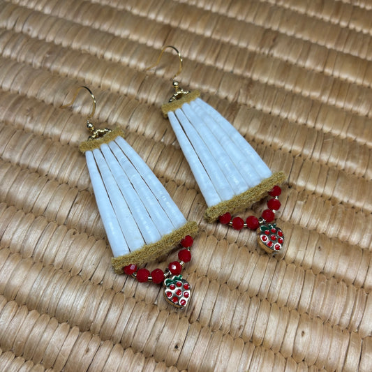 3” Strawberry Dentalium Earrings 1.0