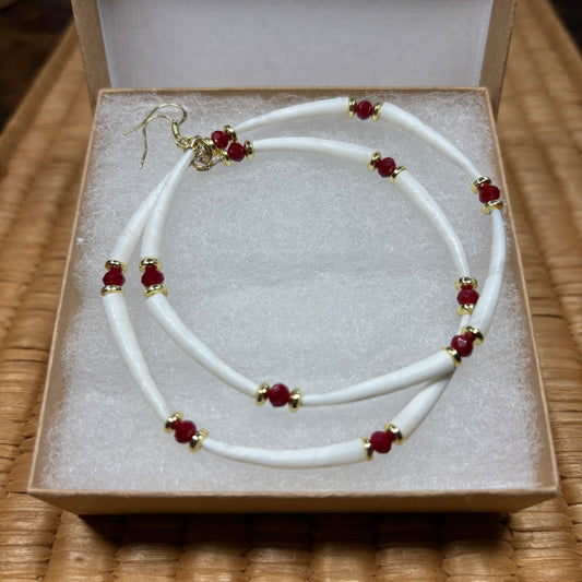 2.75” Dentalium Hoops (Red/Gold)
