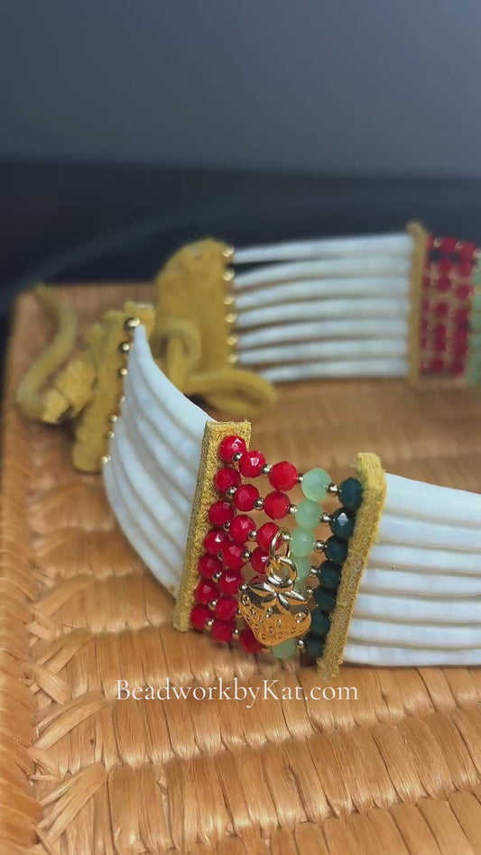 🍓 Strawberry Sovereignty — Dentalium Choker & Earring Set.